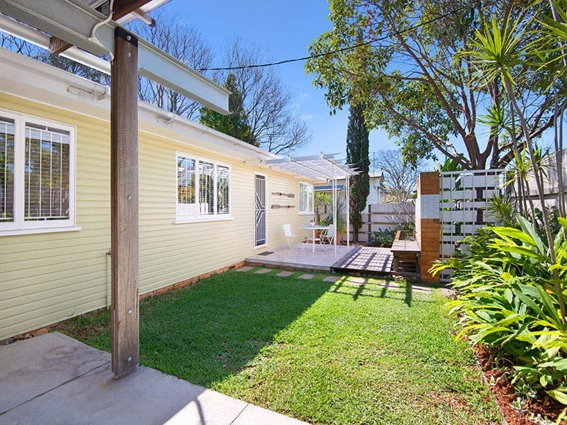 44 Clarence Road, KEDRON QLD 4031, Kedron - Thumbnail 3
