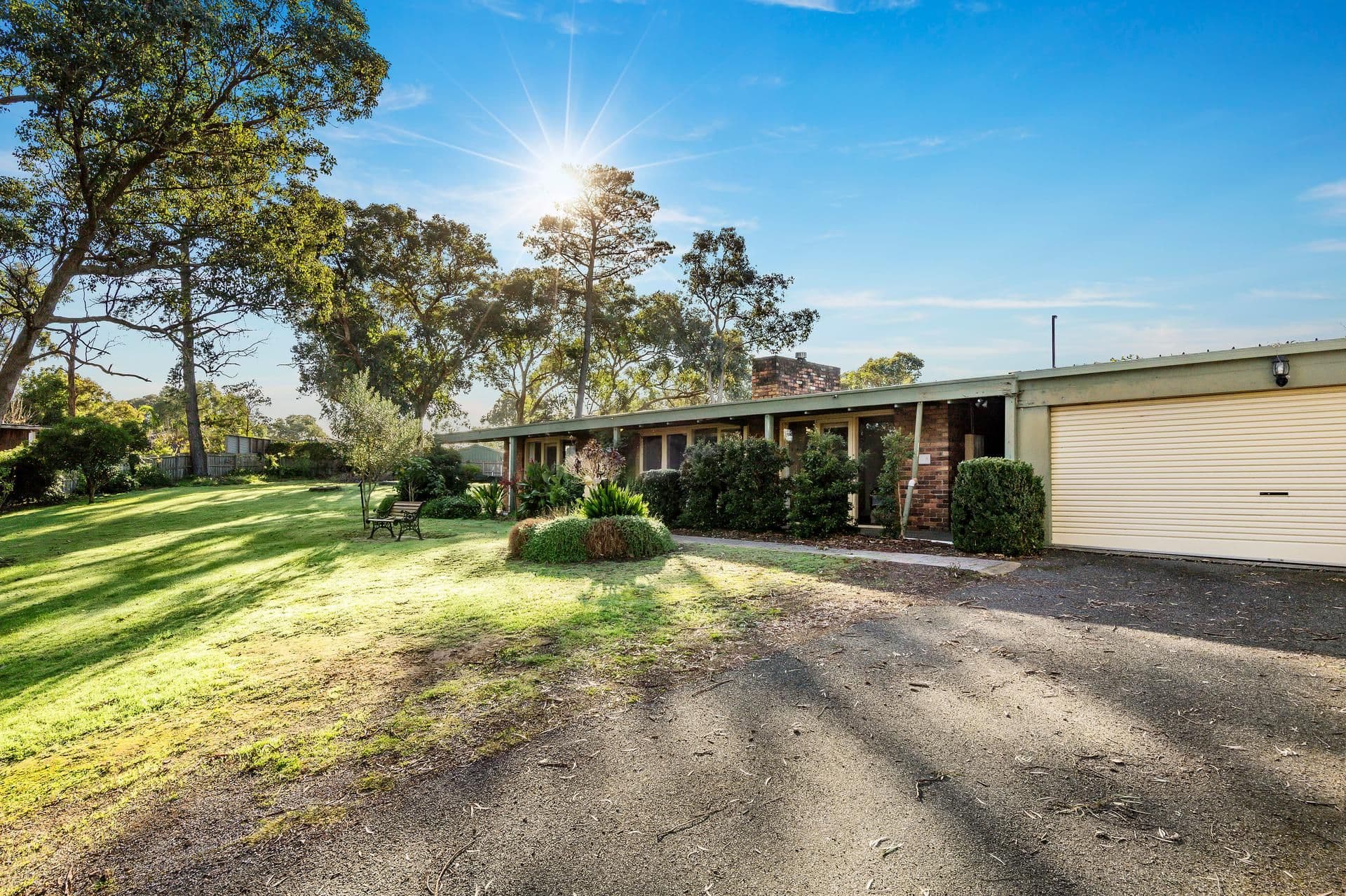 102 Lambert Street, Diamond Creek VIC 3089, Diamond Creek - Image 1