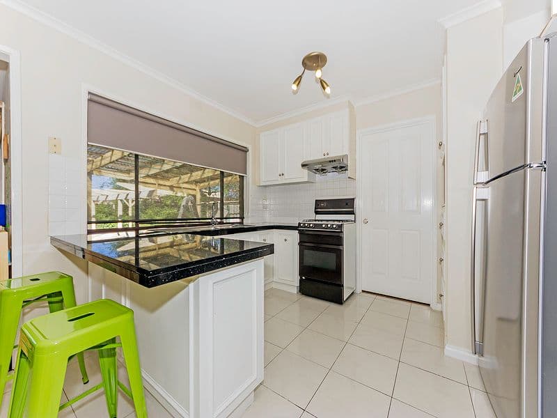 14 Don Avenue, Hoppers Crossing VIC 3029, Hoppers Crossing - Thumbnail 4