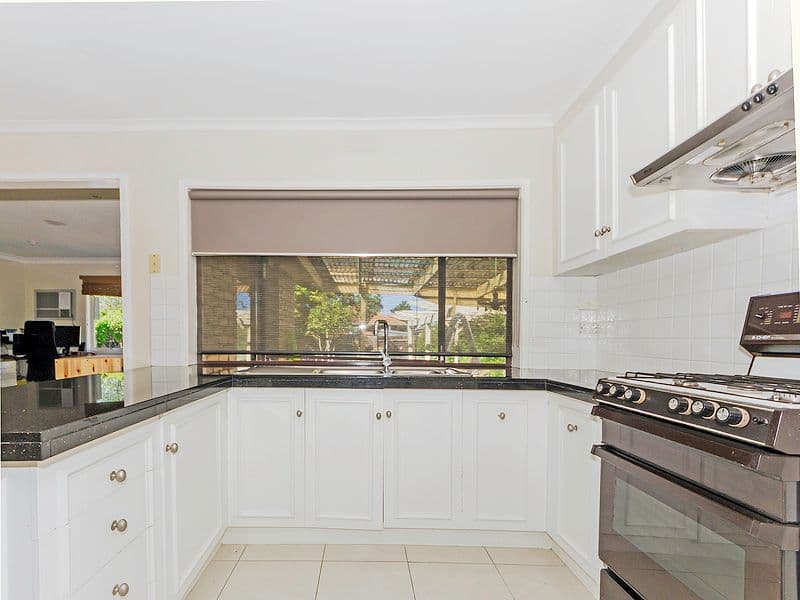 14 Don Avenue, Hoppers Crossing VIC 3029, Hoppers Crossing - Thumbnail 6