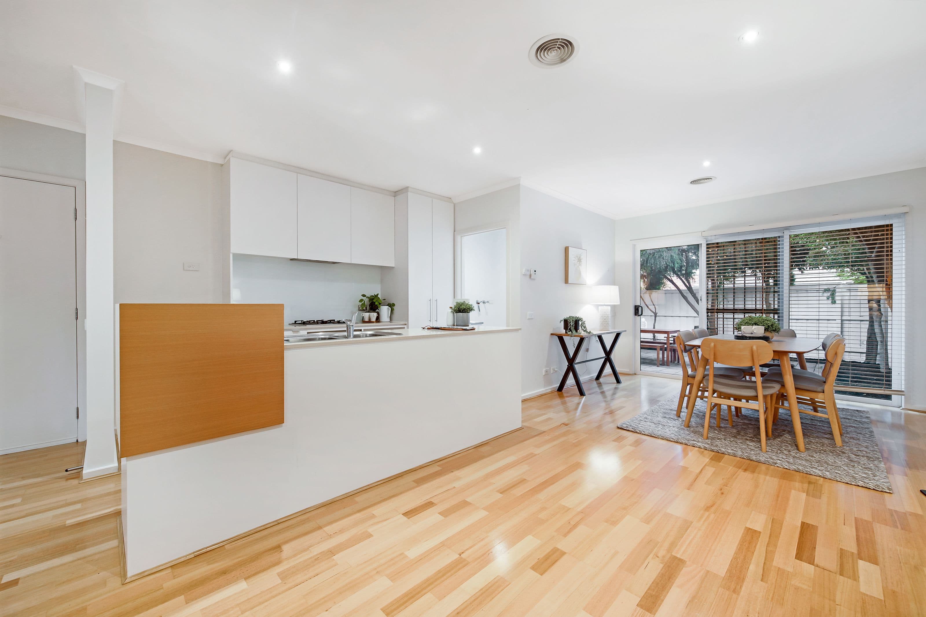 21 Southampton Drive, Mulgrave VIC 3170, Mulgrave - Thumbnail 5