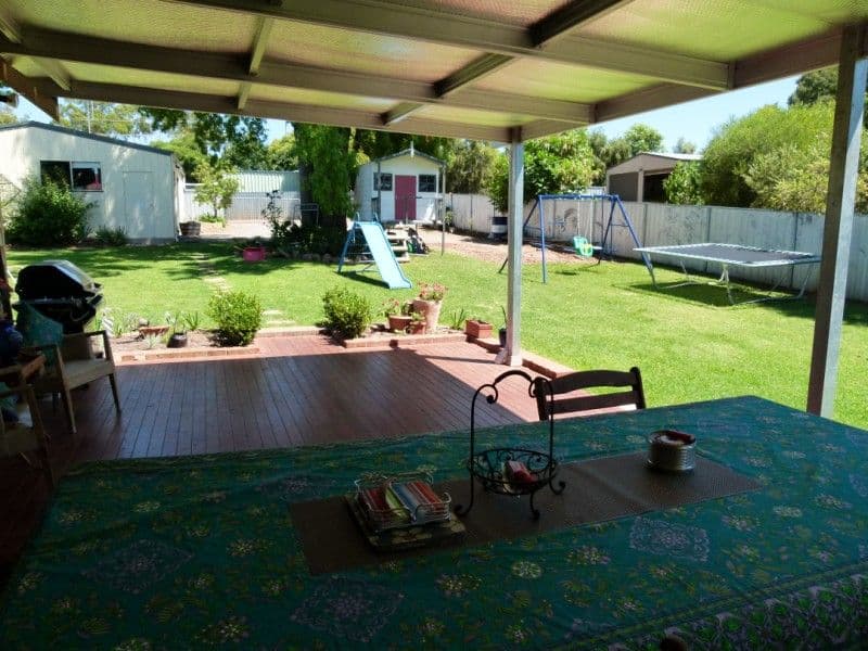 101 Ferry Street, FORBES NSW 2871, Forbes - Thumbnail 2
