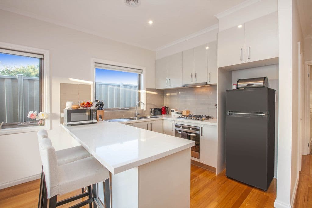 80 Miranda Road, Reservoir VIC 3073, Reservoir - Thumbnail 3