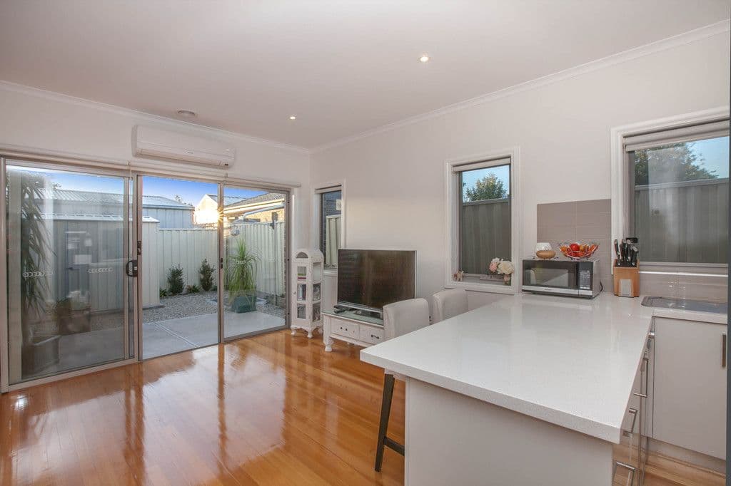 80 Miranda Road, Reservoir VIC 3073, Reservoir - Thumbnail 4