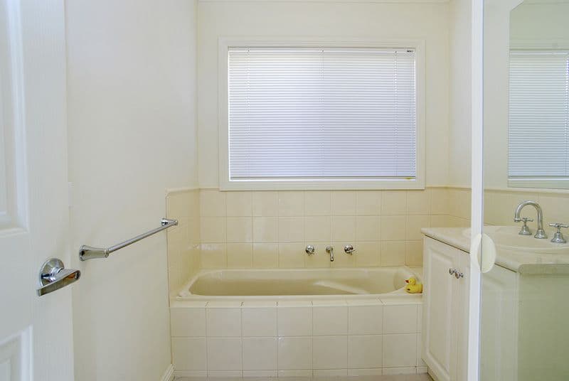 65 Rossack Drive, GROVEDALE VIC 3216, Grovedale - Thumbnail 8