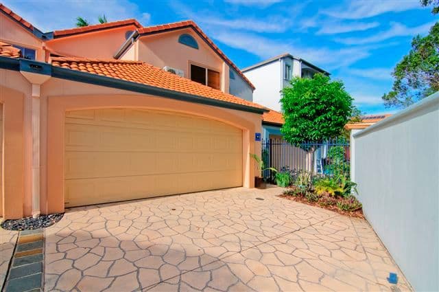 97 John Lund Drive, HOPE ISLAND QLD 4212, Hope Island - Thumbnail 2