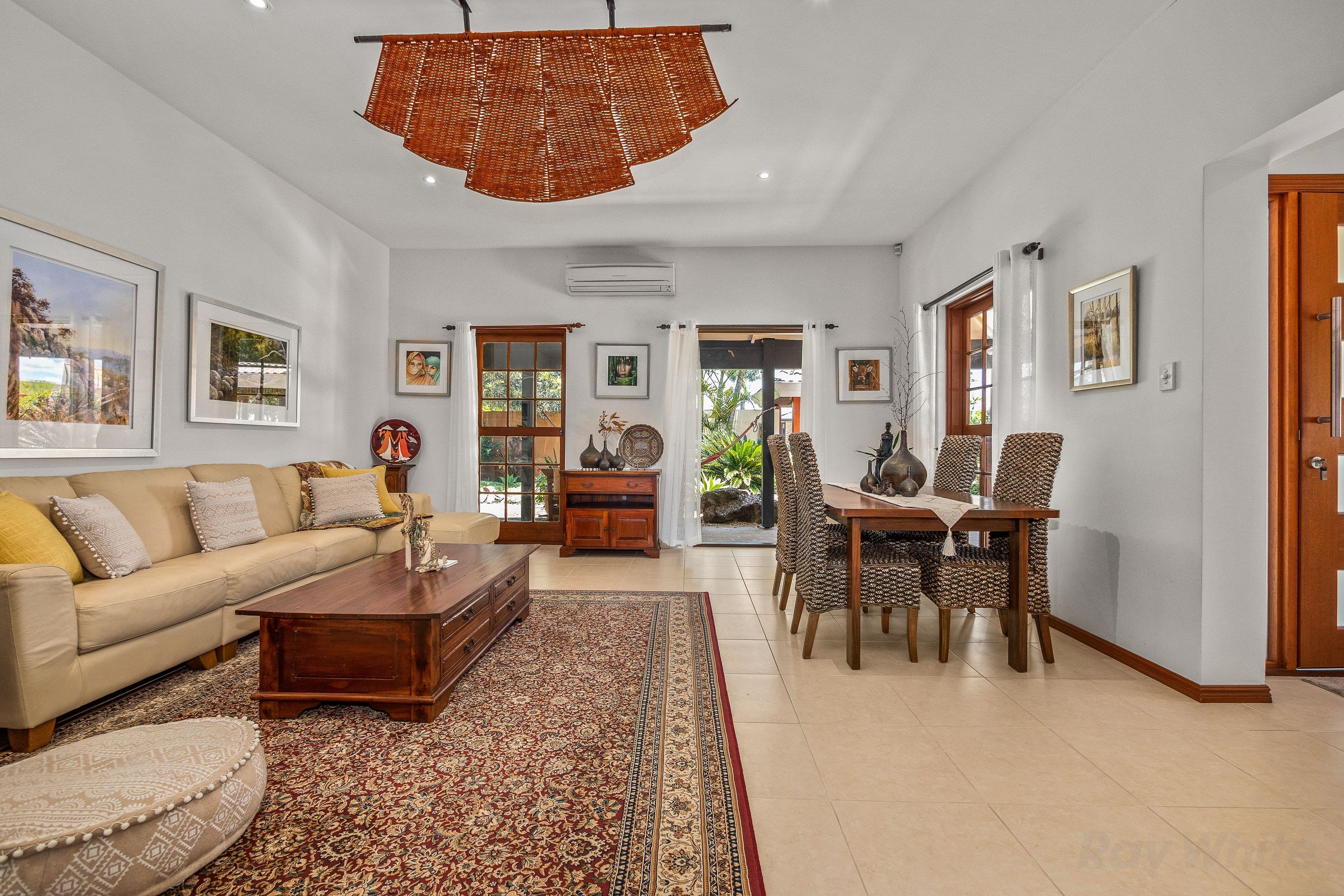 31 Spindle Street, Palm Beach QLD 4221, Palm Beach - Thumbnail 4