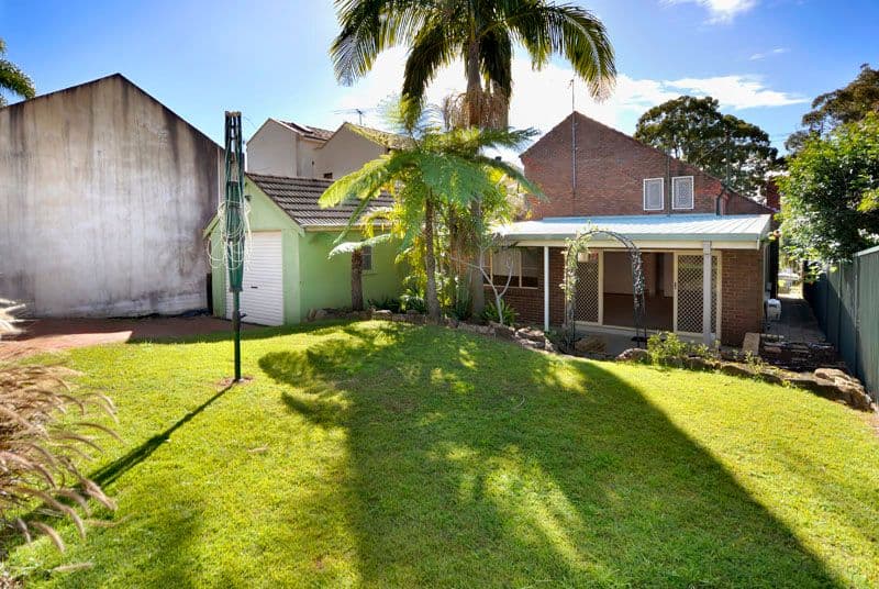17 Carwar Avenue, CARSS PARK NSW 2221, Carss Park - Thumbnail 2