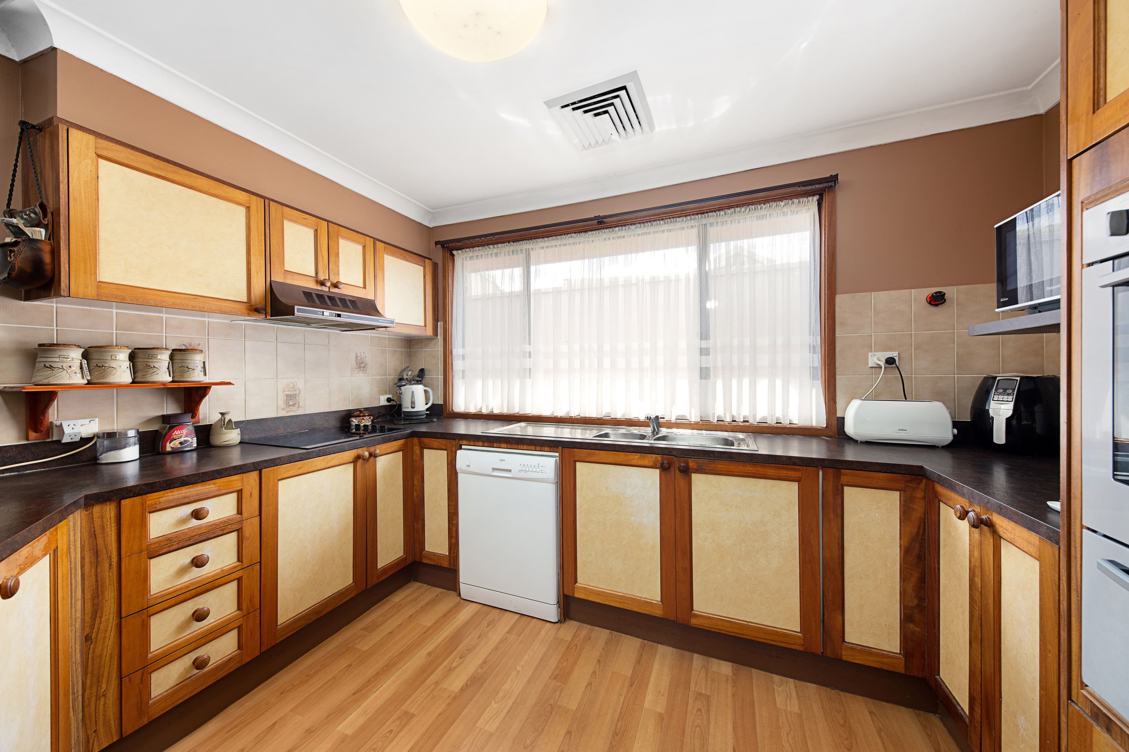 7 Dandarbong Avenue, Bangor NSW 2234, Bangor - Thumbnail 6