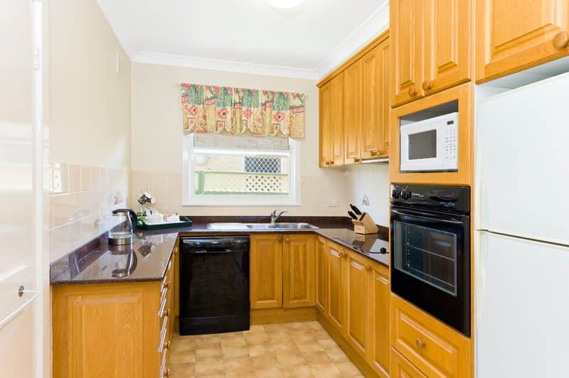 118 Belgrave Esplanade, SYLVANIA WATERS NSW 2224, Sylvania Waters - Thumbnail 2