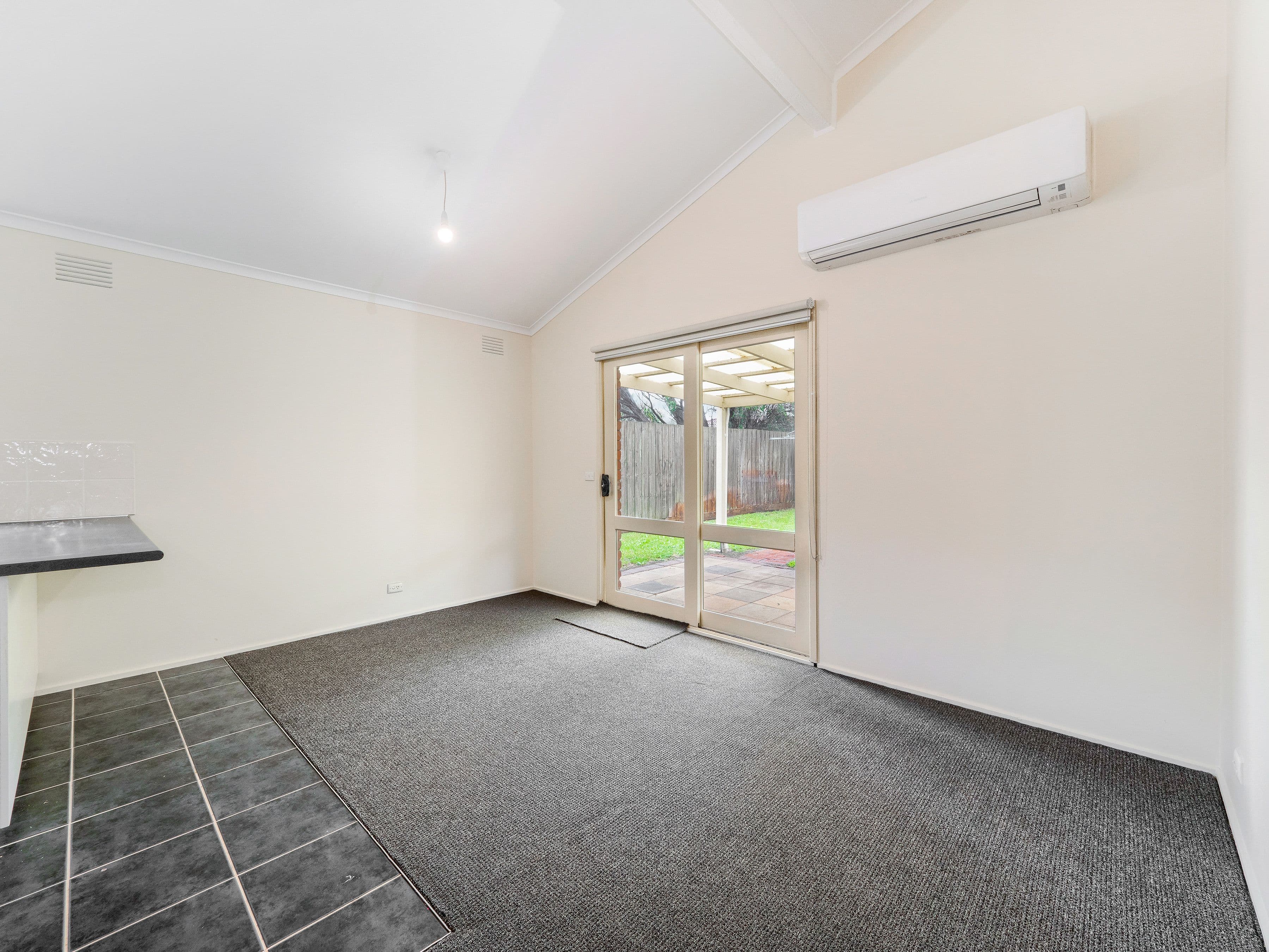38 Wallace Road, Cranbourne VIC 3977, Cranbourne - Thumbnail 3
