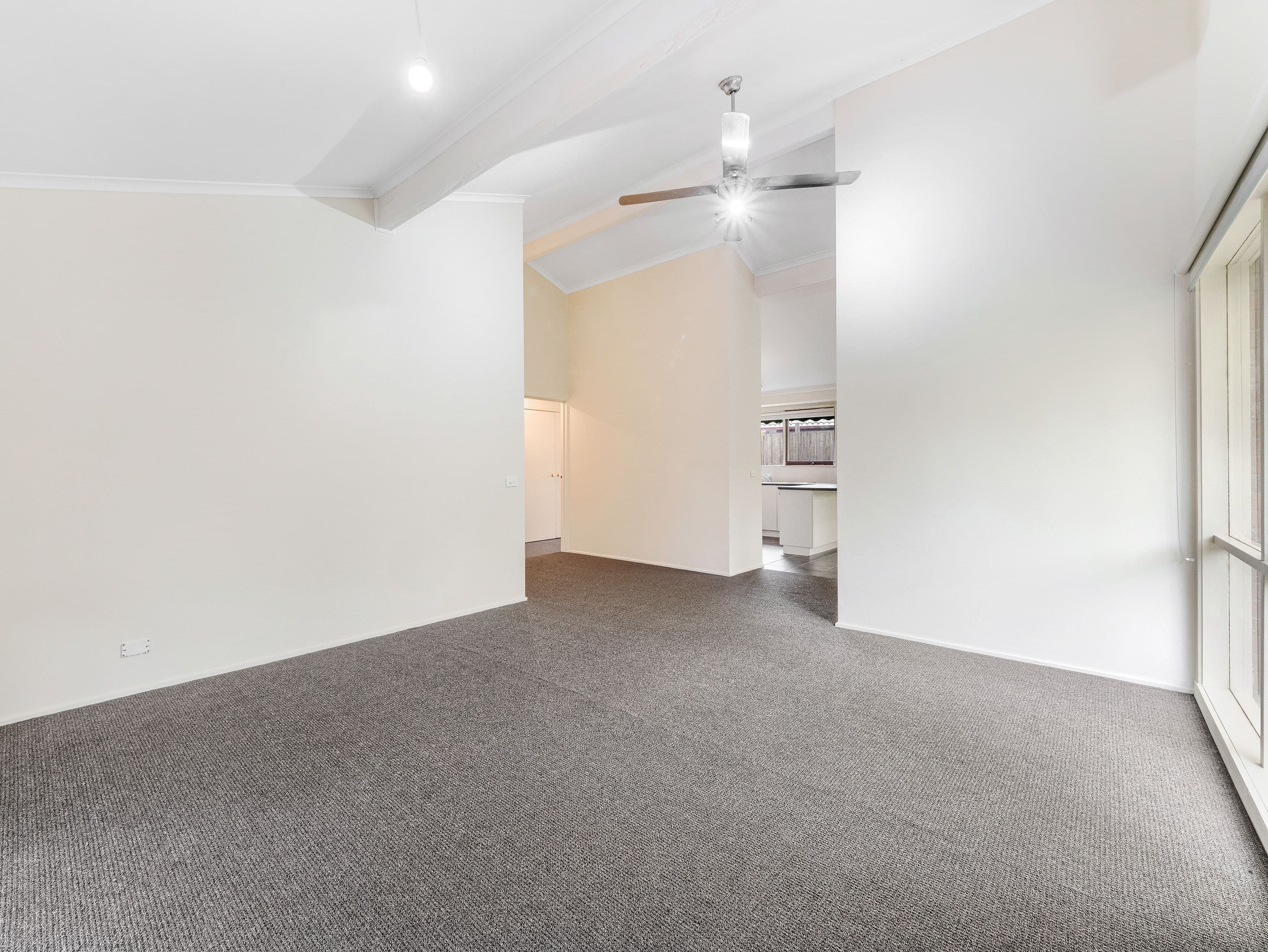 38 Wallace Road, Cranbourne VIC 3977, Cranbourne - Thumbnail 4