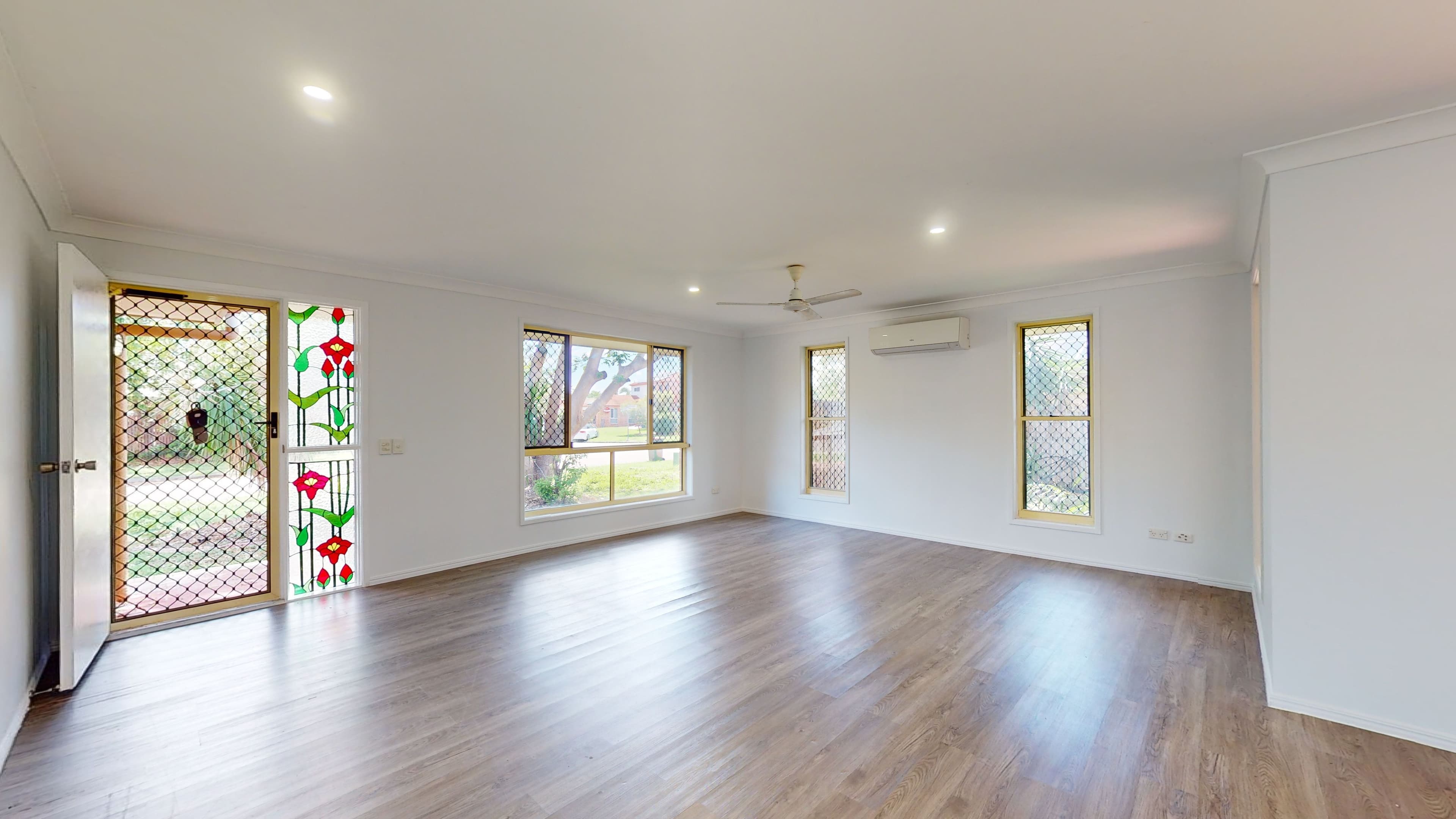 7 Dickenson Place, Kirwan QLD 4817, Kirwan - Thumbnail 2