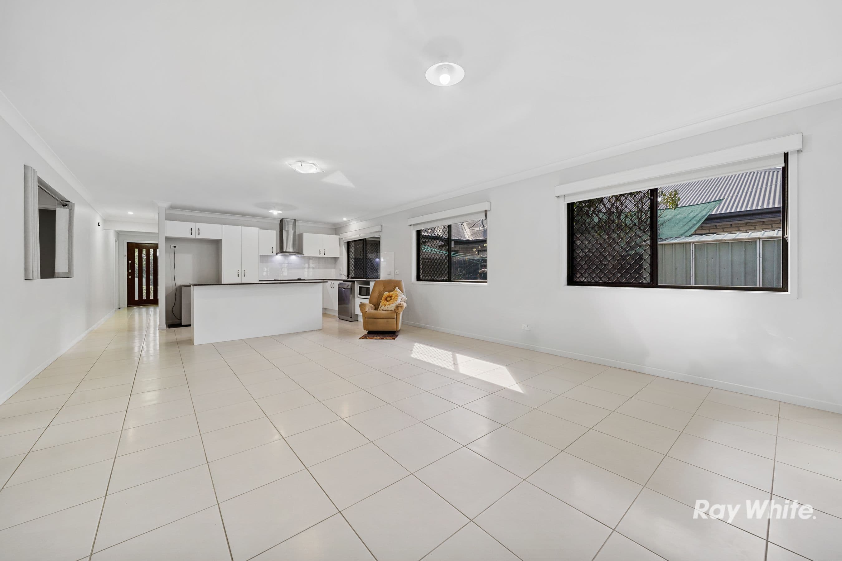 34 Cobblestone Avenue, Logan Reserve QLD 4133, Logan Reserve - Thumbnail 6