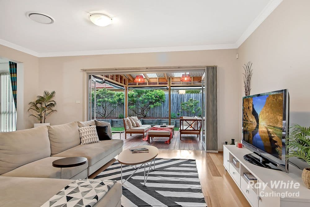 100 Elmstree Road, Stanhope Gardens - Thumbnail 2