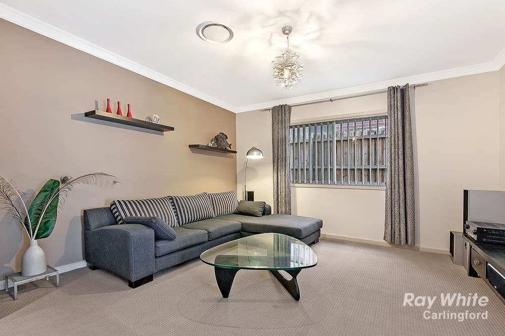 100 Elmstree Road, Stanhope Gardens - Thumbnail 4