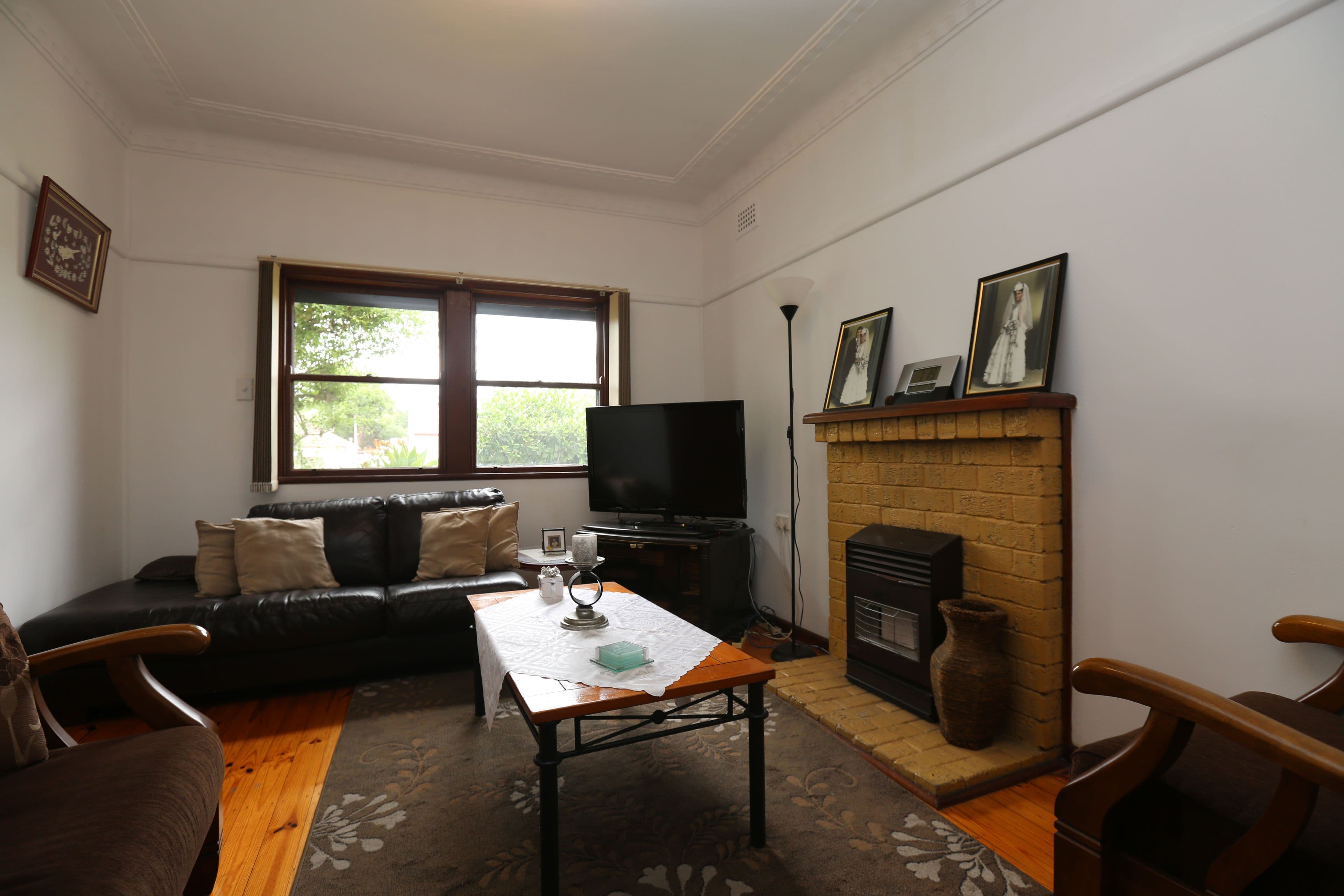 34 Daphne Avenue, Bankstown - Thumbnail 2