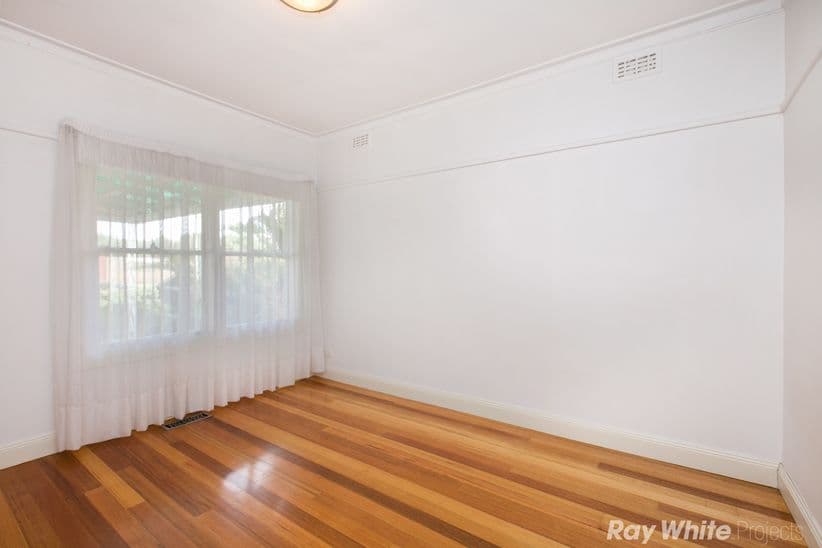 24 Horton Street, Reservoir VIC 3073, Reservoir - Thumbnail 8