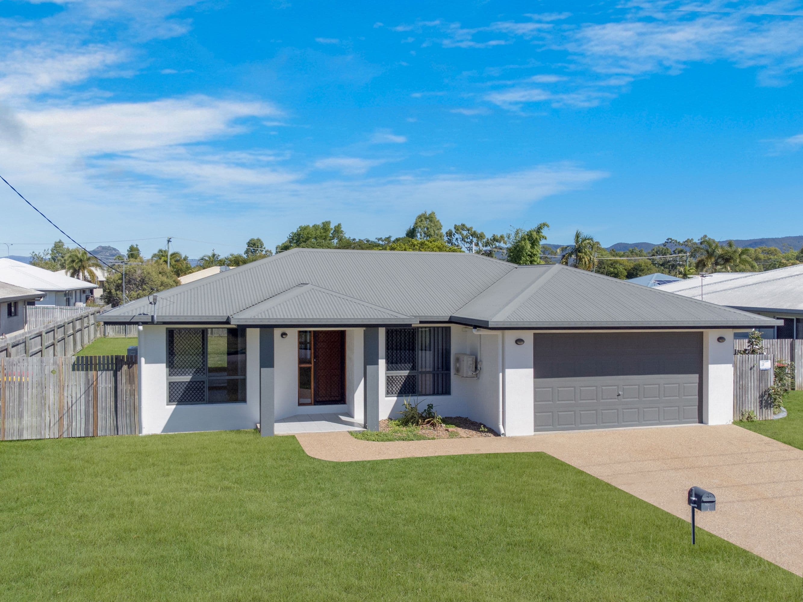 8 Moor Court, Kelso QLD 4815, Kelso - Image 1