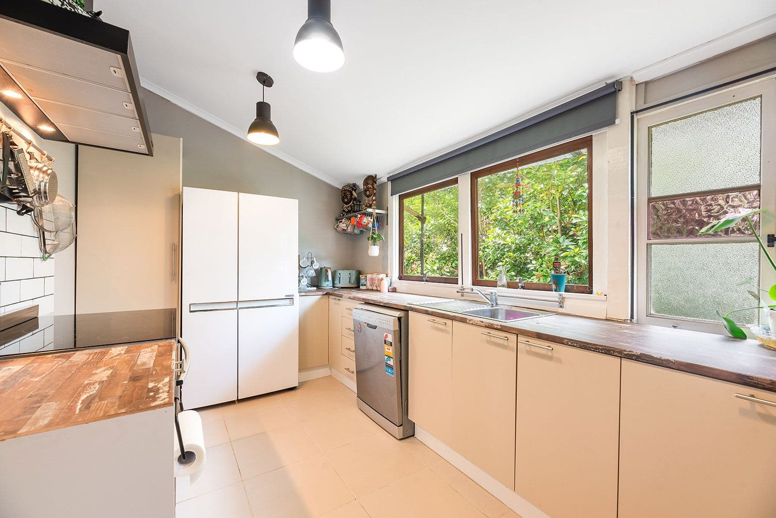 39 Court Road, Nambour QLD 4560, Nambour - Thumbnail 2