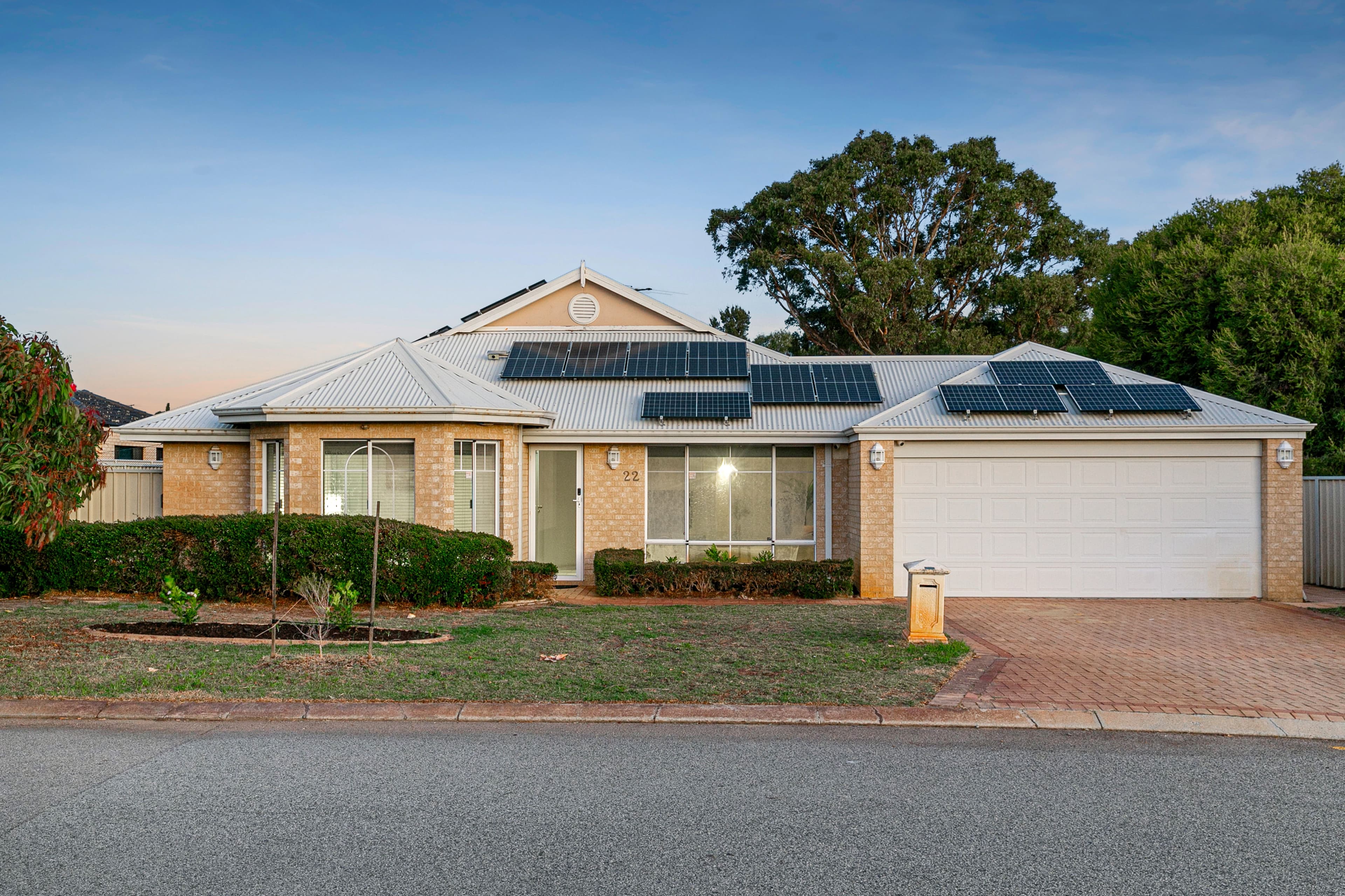 22 Irene Mccormack Way, Queens Park WA 6107, Queens Park - Image 1