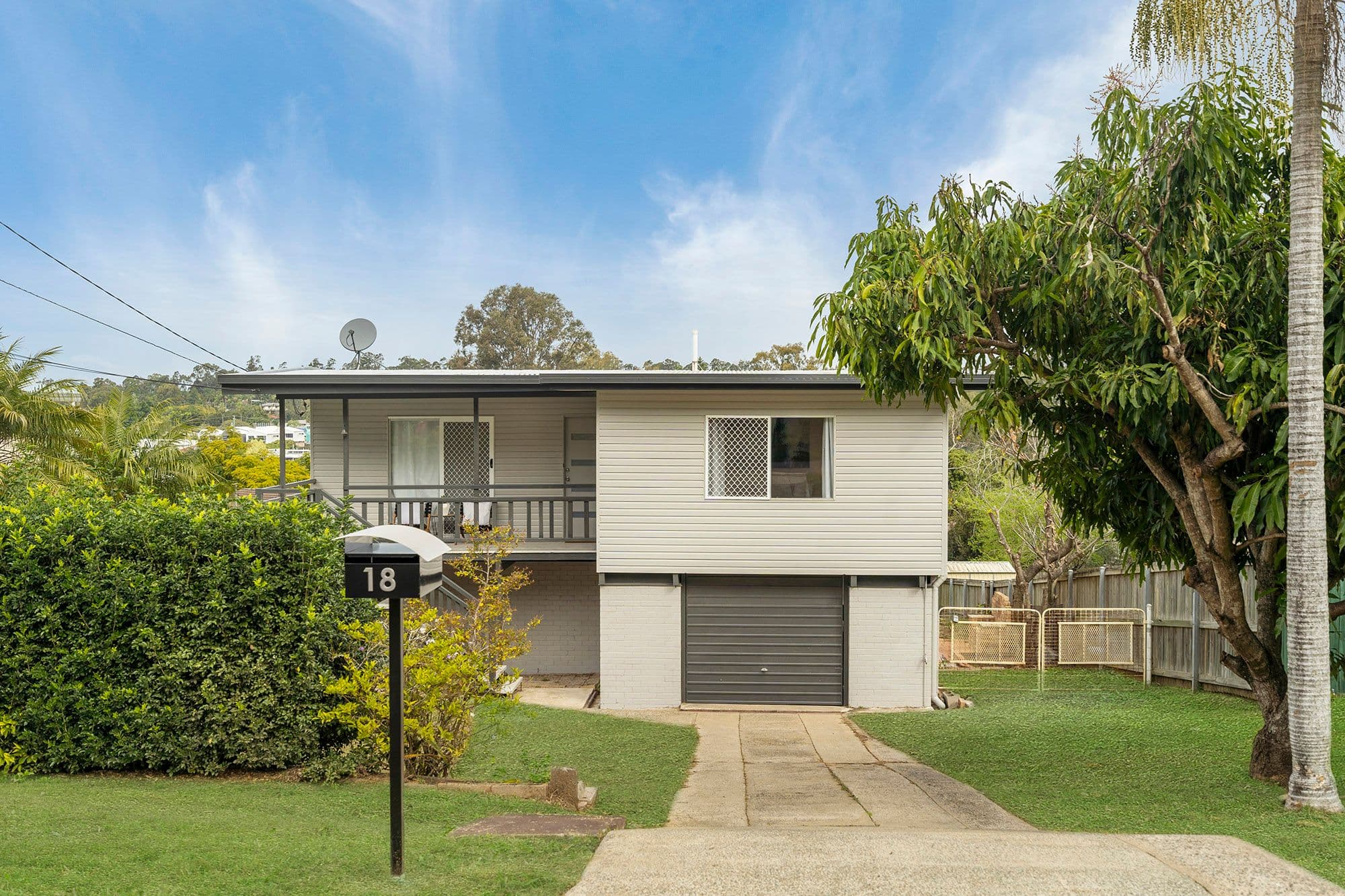 18 Collin Court, Kingston QLD 4114, Kingston - Thumbnail 2
