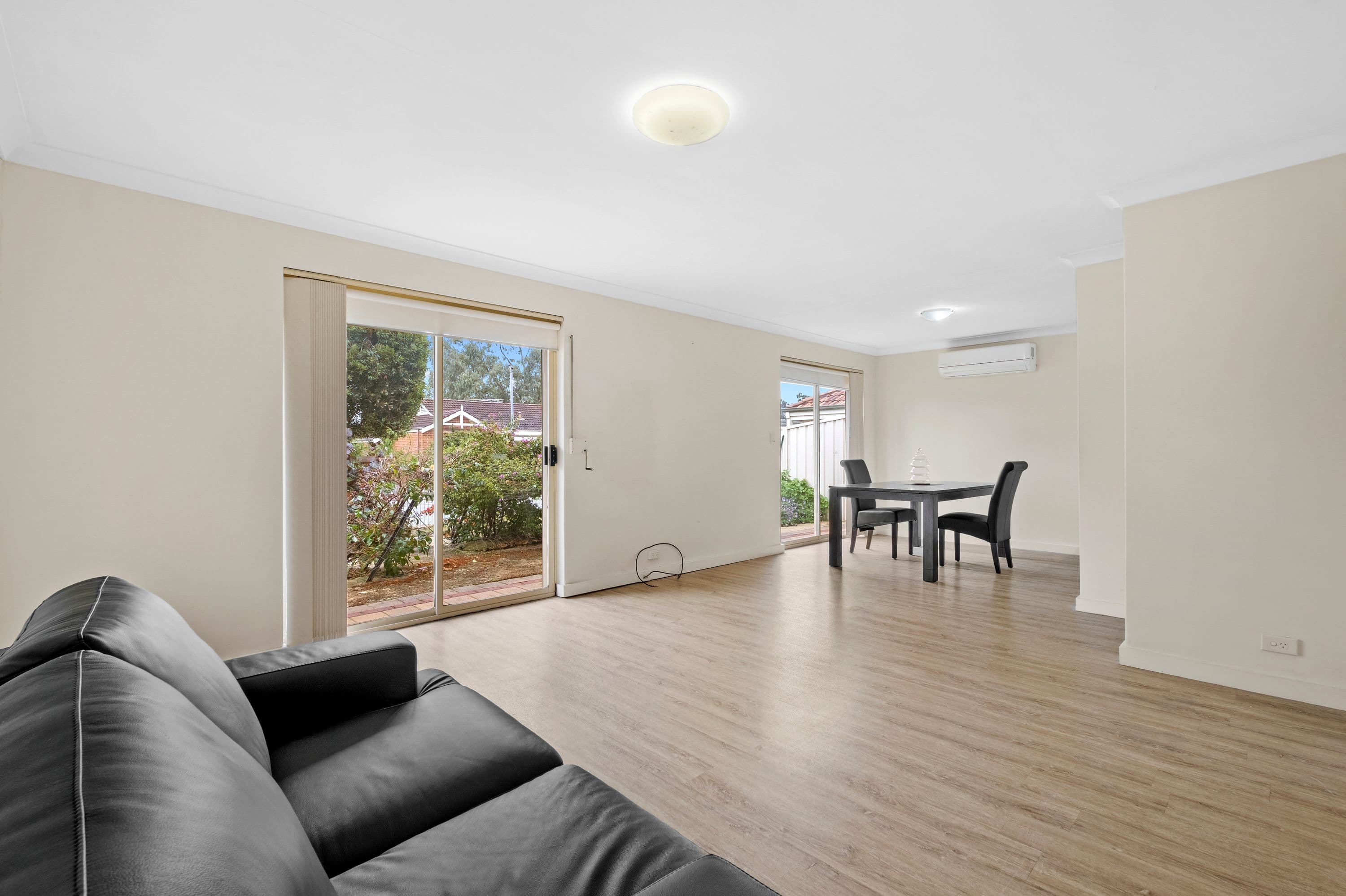 20C Devonshire Terrace, Armadale WA 6112, Armadale - Image 1