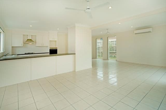 9 Moonie Drive, COOMERA QLD 4209, Coomera - Thumbnail 7