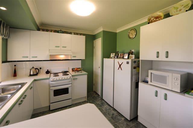 12 Hanna Court, WESTBROOK QLD 4350, Westbrook - Thumbnail 2