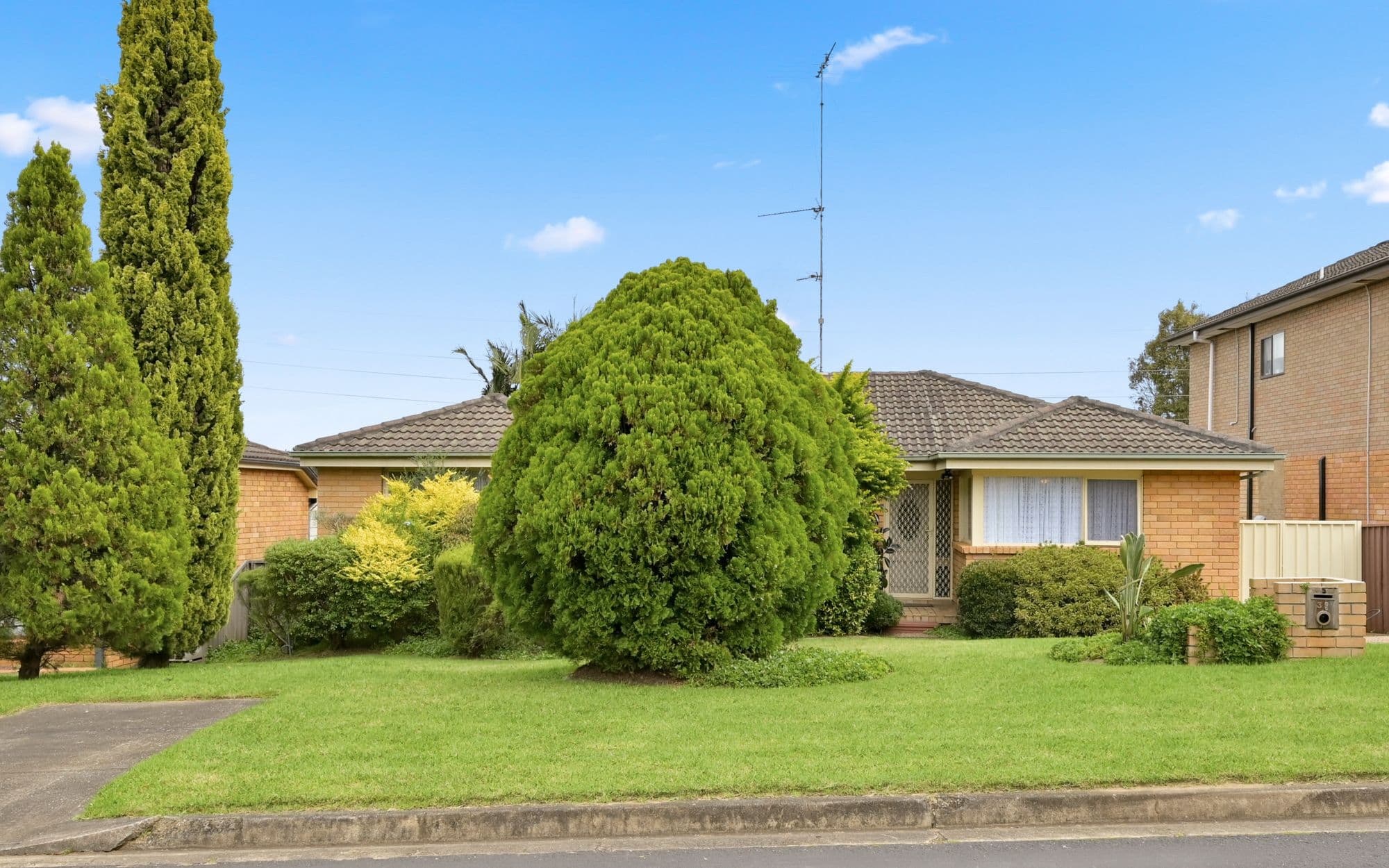 36 Balook Crescent, Bradbury NSW 2560, Bradbury - Image 1