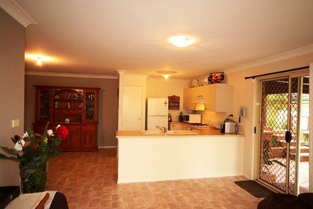 7 Cassinia Place, MOUNT ANNAN NSW 2567, Mount Annan - Thumbnail 2