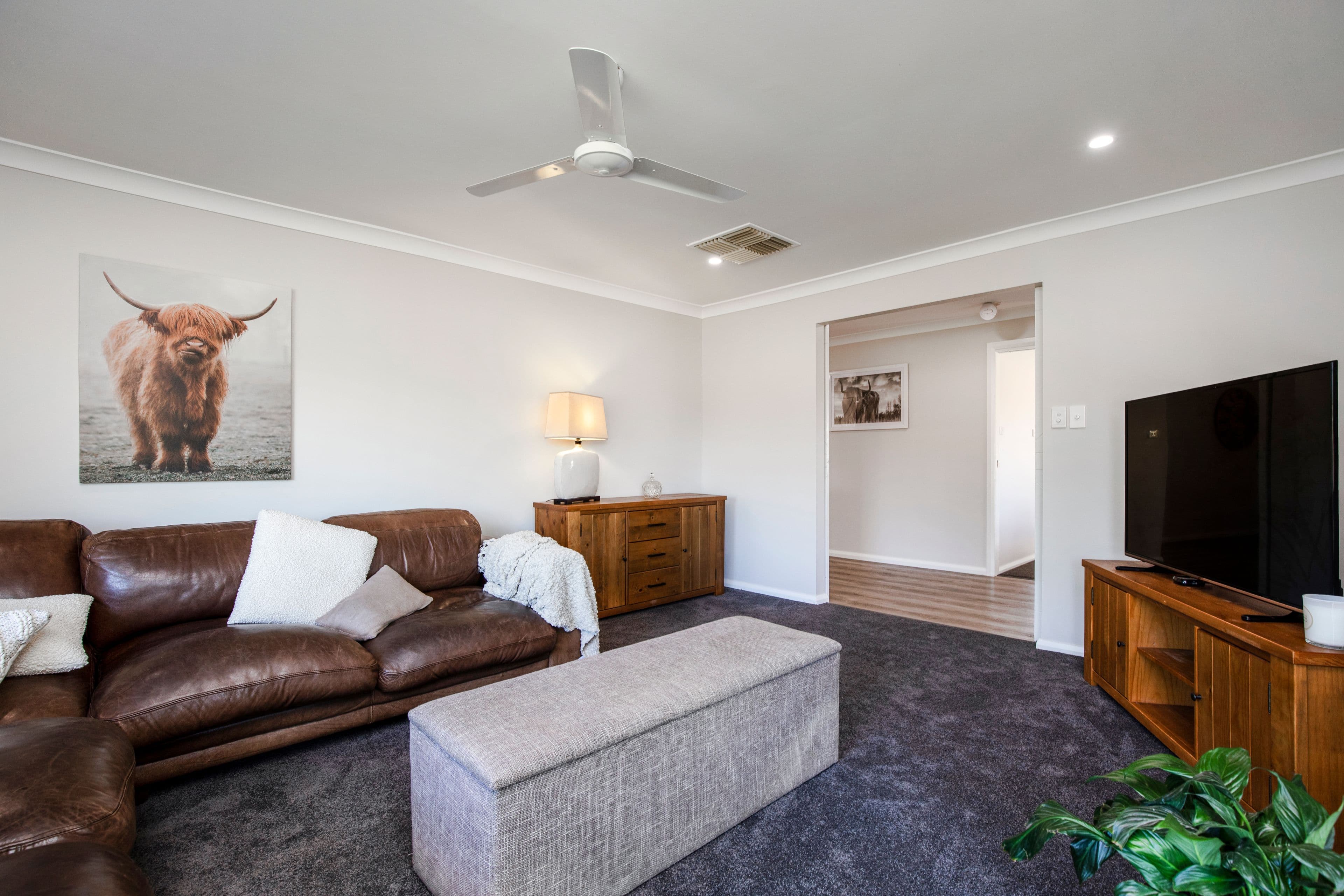 55 Geneva Crescent, Lake Albert NSW 2650, Lake Albert - Thumbnail 3