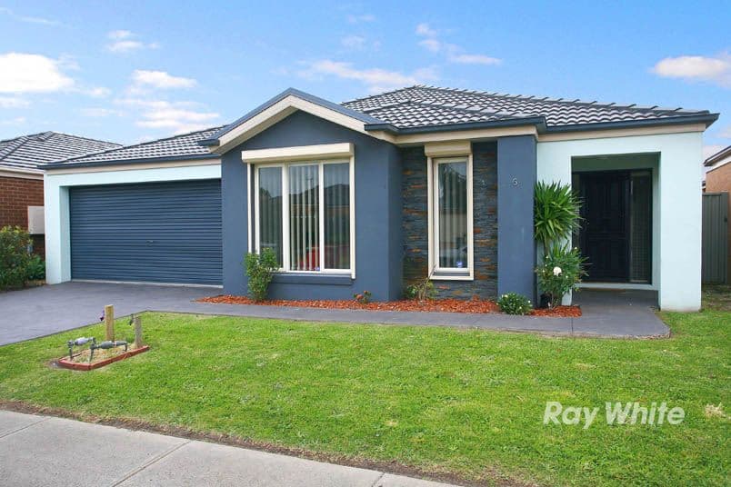 6 Maddock Drive, CRANBOURNE VIC 3977, Cranbourne East - Image 1