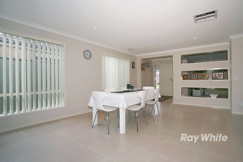 6 Maddock Drive, CRANBOURNE VIC 3977, Cranbourne East - Thumbnail 7