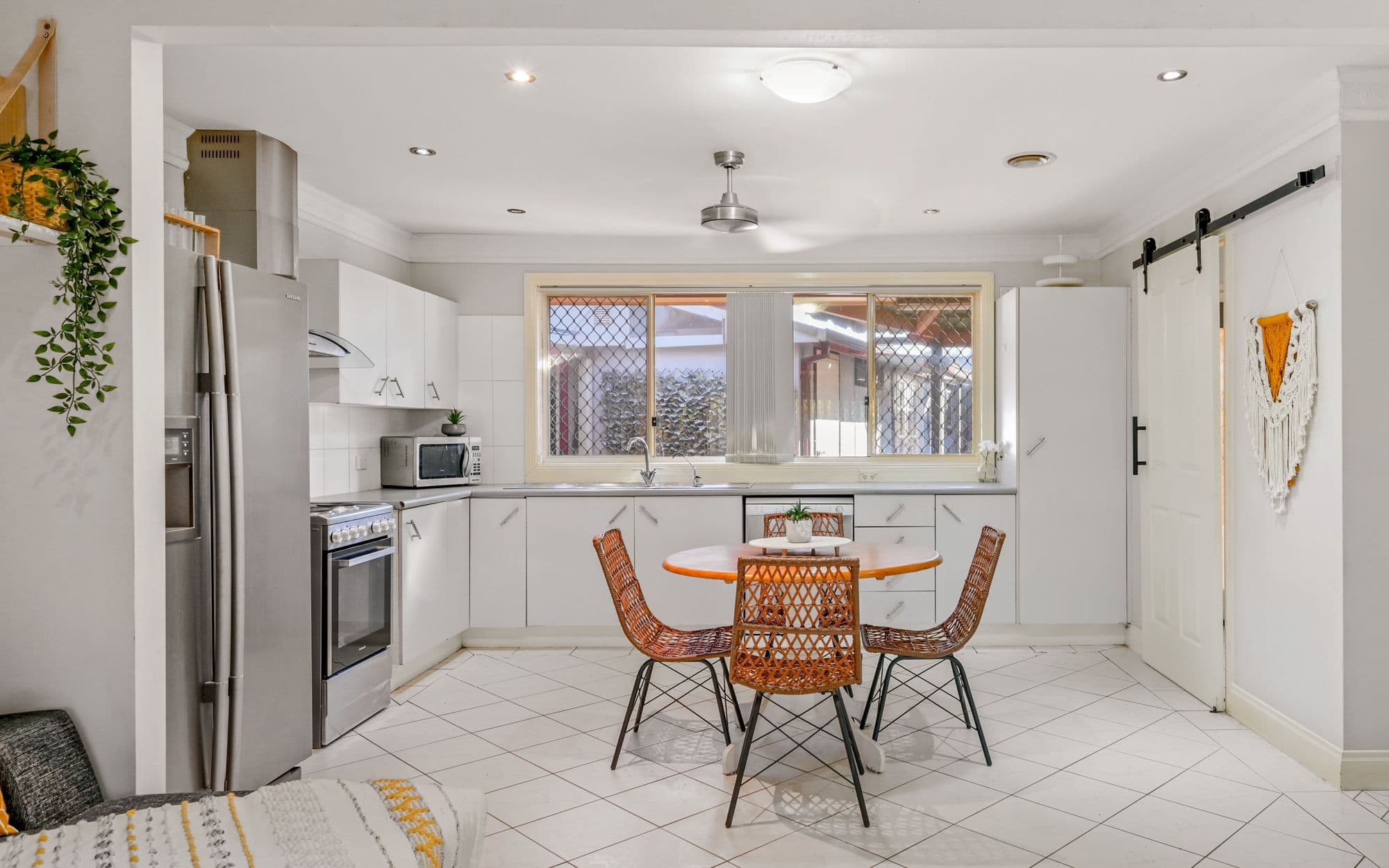 21 Weemala Crescent, Bradbury NSW 2560, Bradbury - Thumbnail 5