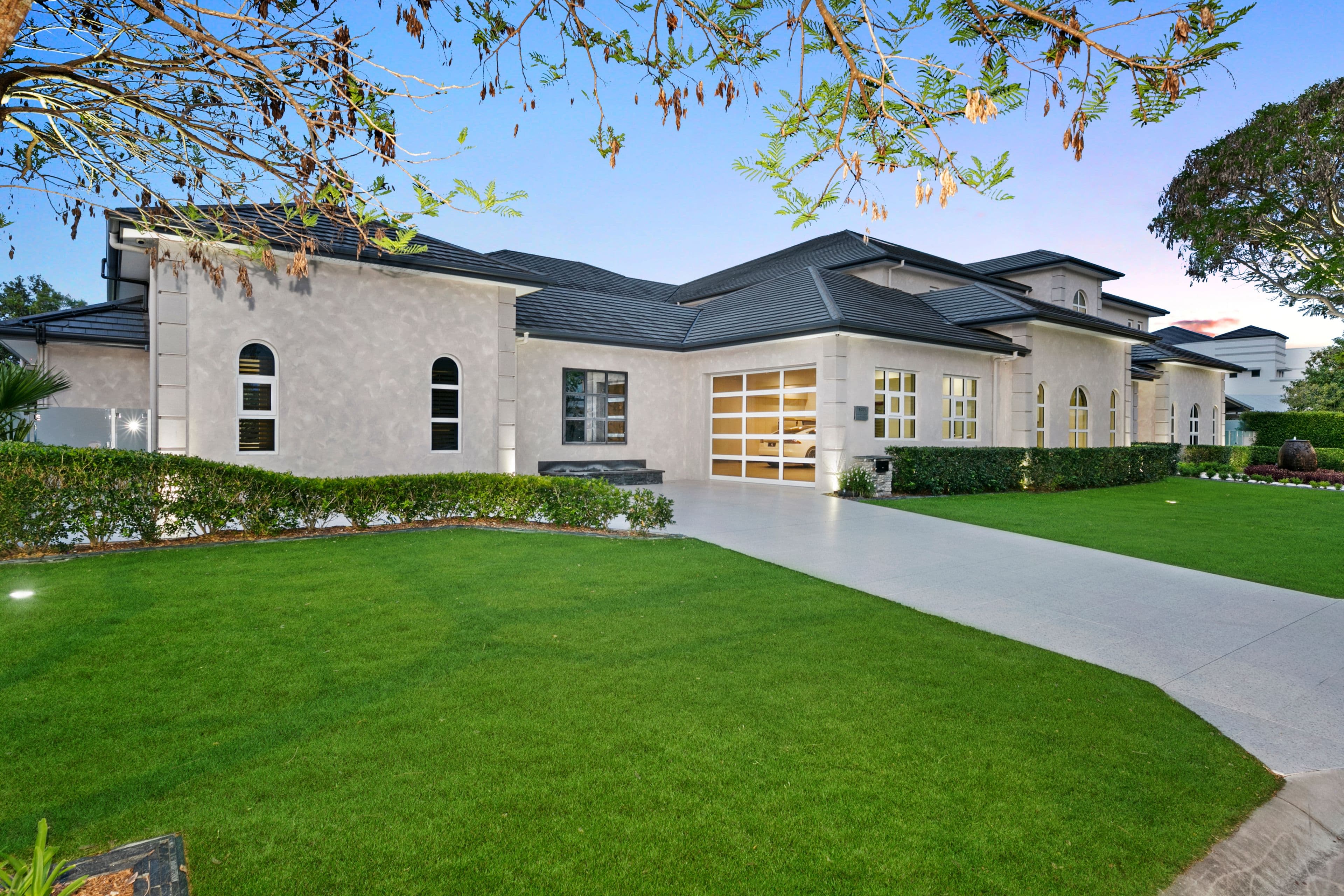 5001 Emerald Island Drive, Carrara QLD 4211, Carrara - Thumbnail 2
