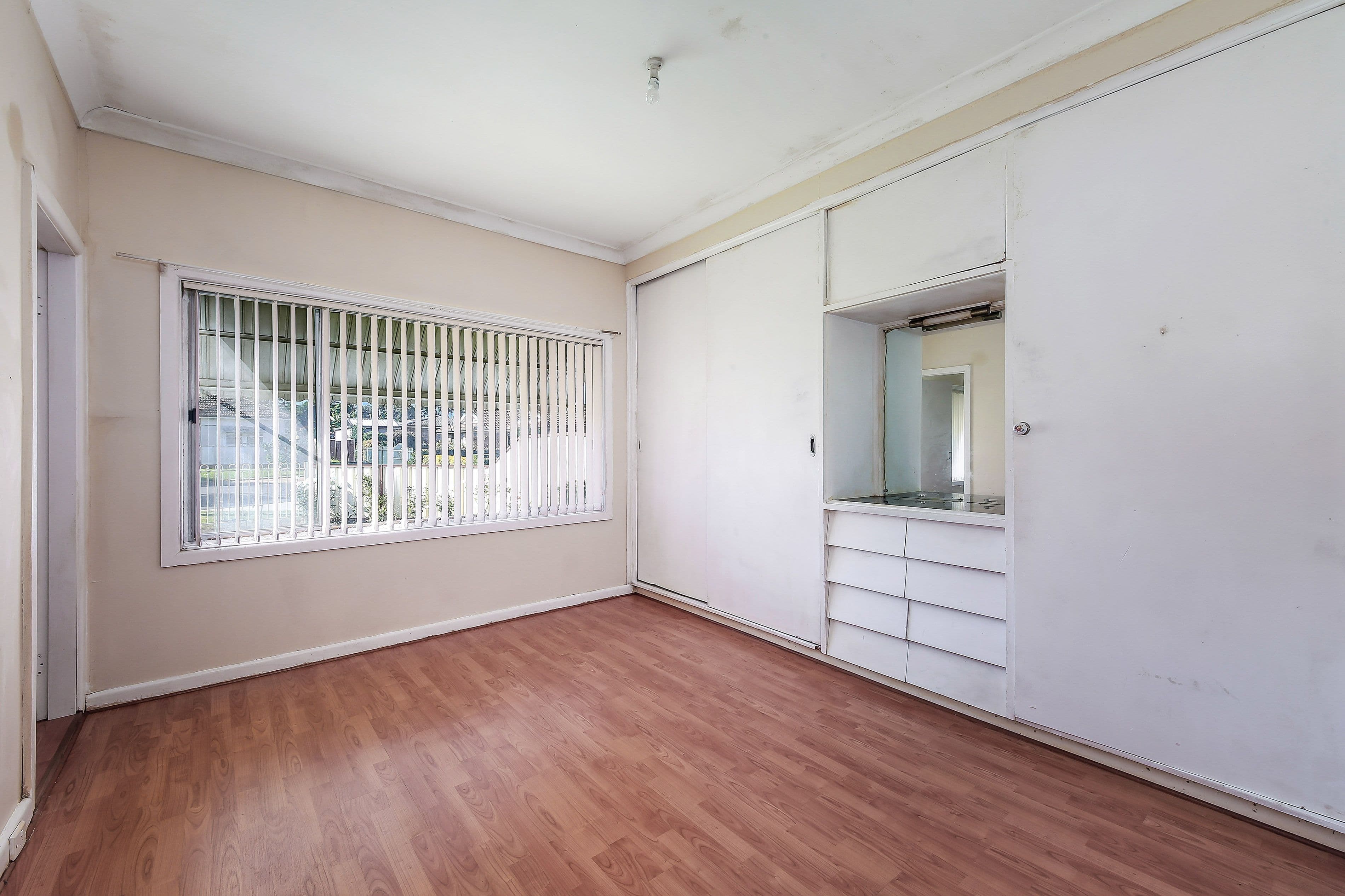 9 Tomki Street, Carramar NSW 2163, Carramar - Thumbnail 4