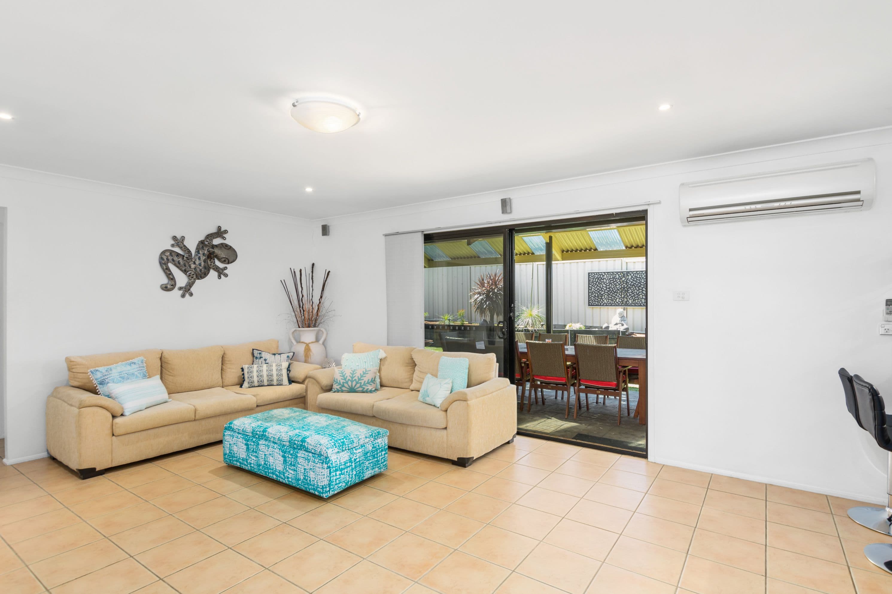 18 Boddington Way, Horsley - Thumbnail 4