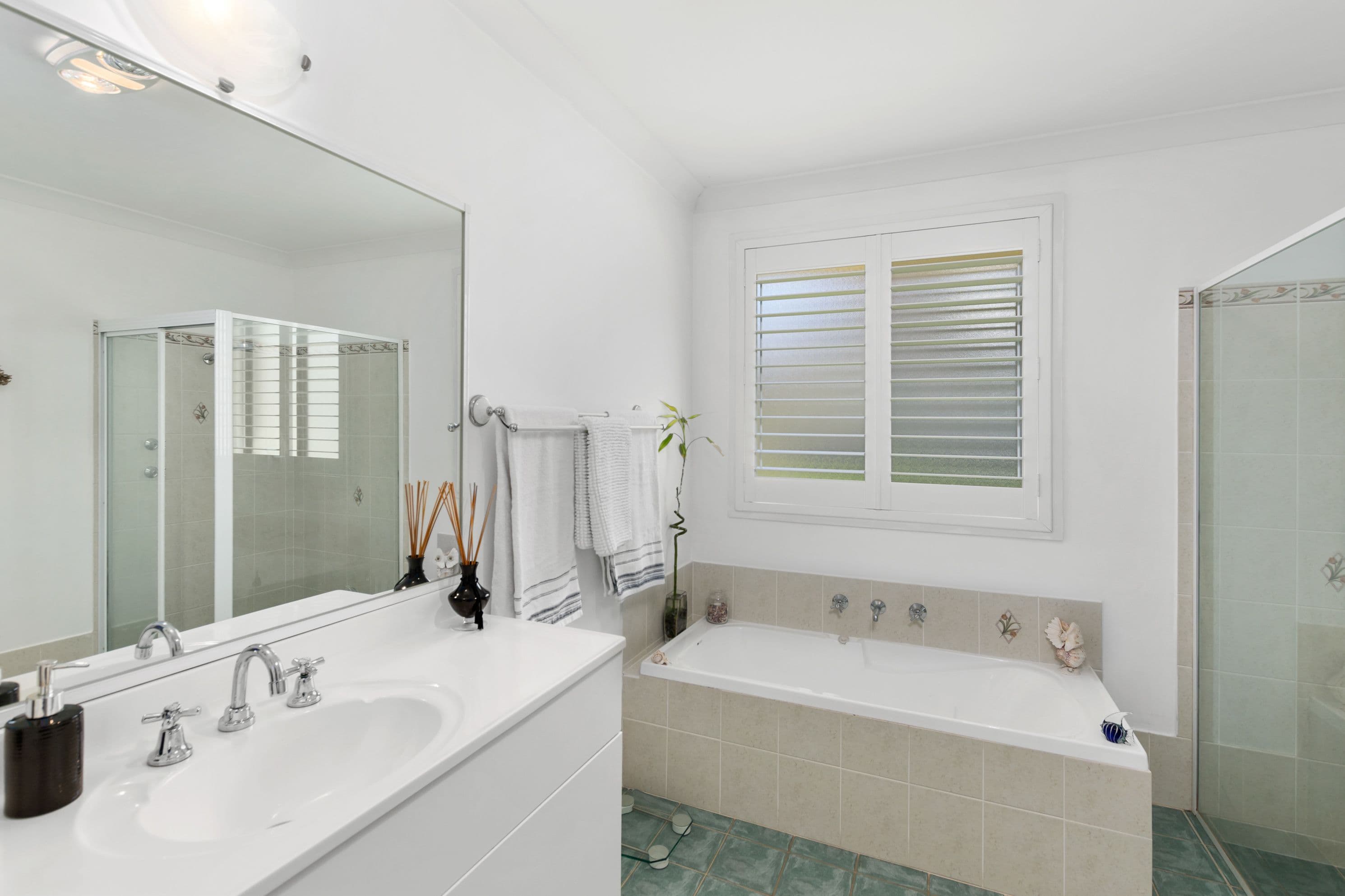 18 Boddington Way, Horsley - Thumbnail 7