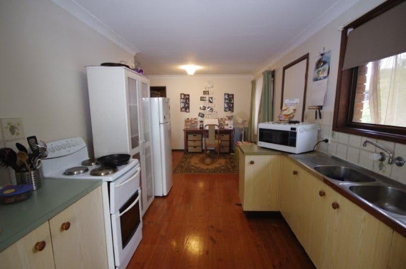 3 Bangalow Place, TAREE NSW 2430, Taree - Thumbnail 2