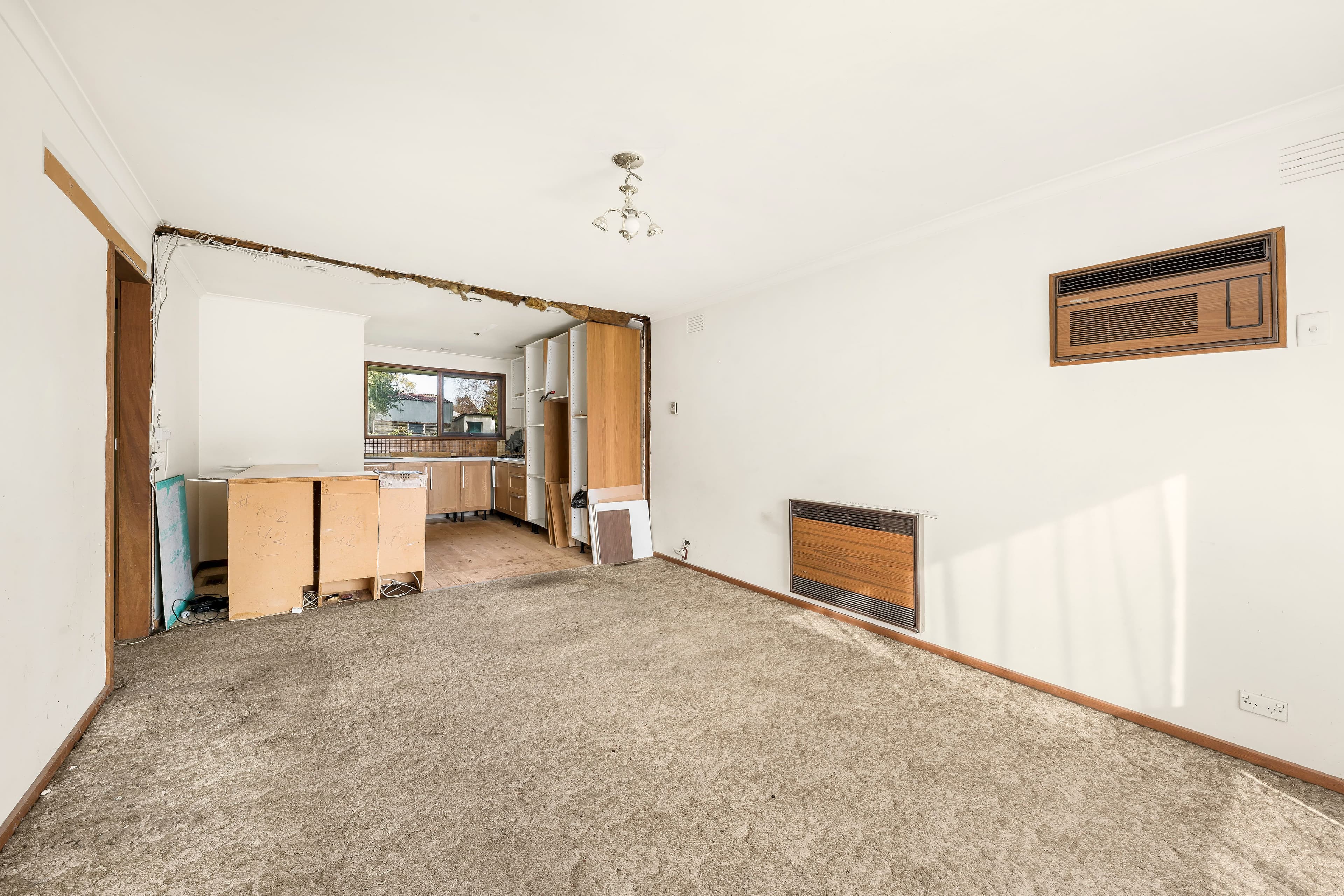 16 Wantirna Road, Ringwood VIC 3134, Ringwood - Thumbnail 3