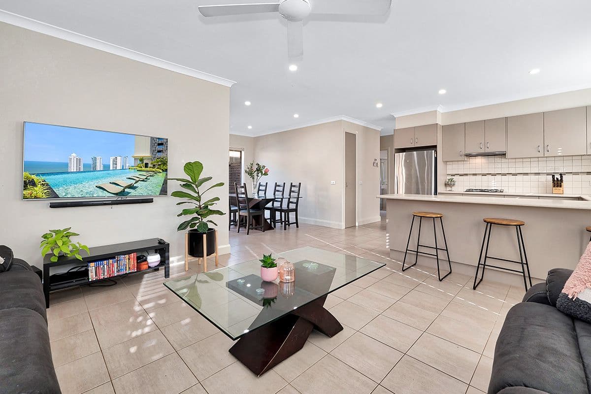 8 Gorham Street, Pakenham VIC 3810, Pakenham - Thumbnail 7