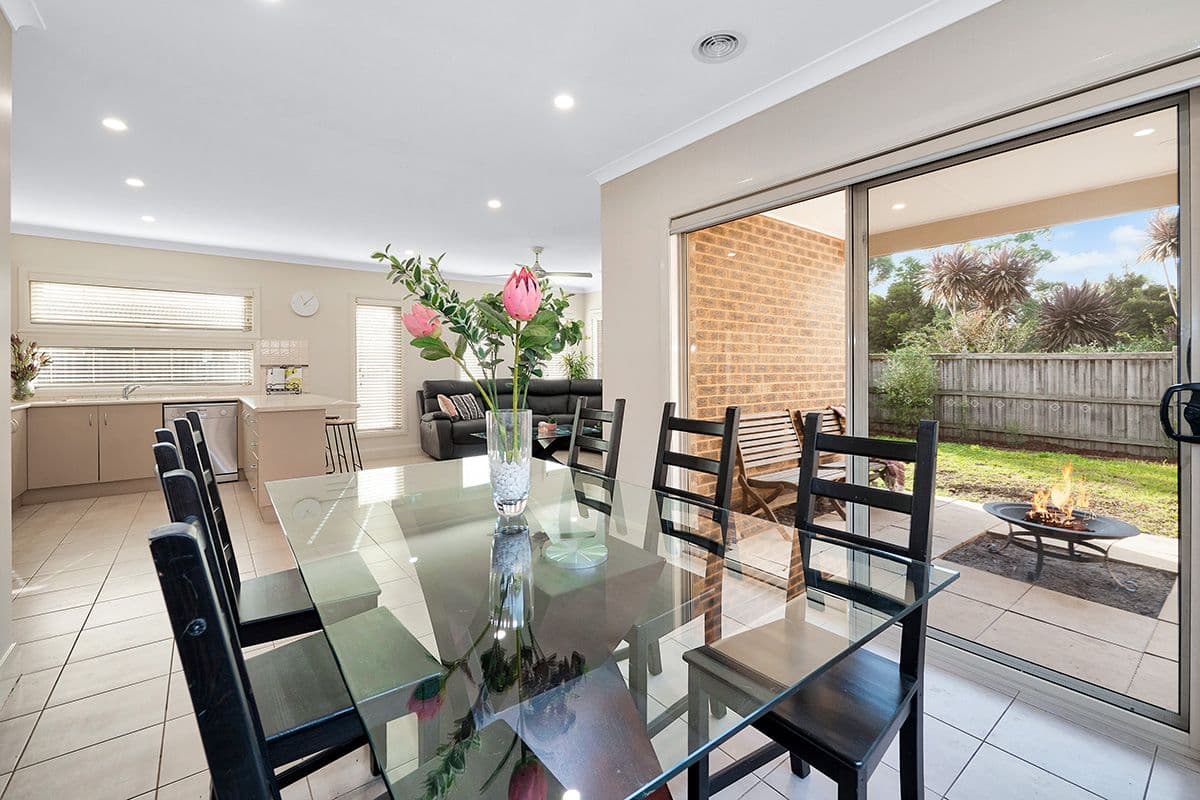 8 Gorham Street, Pakenham VIC 3810, Pakenham - Thumbnail 8