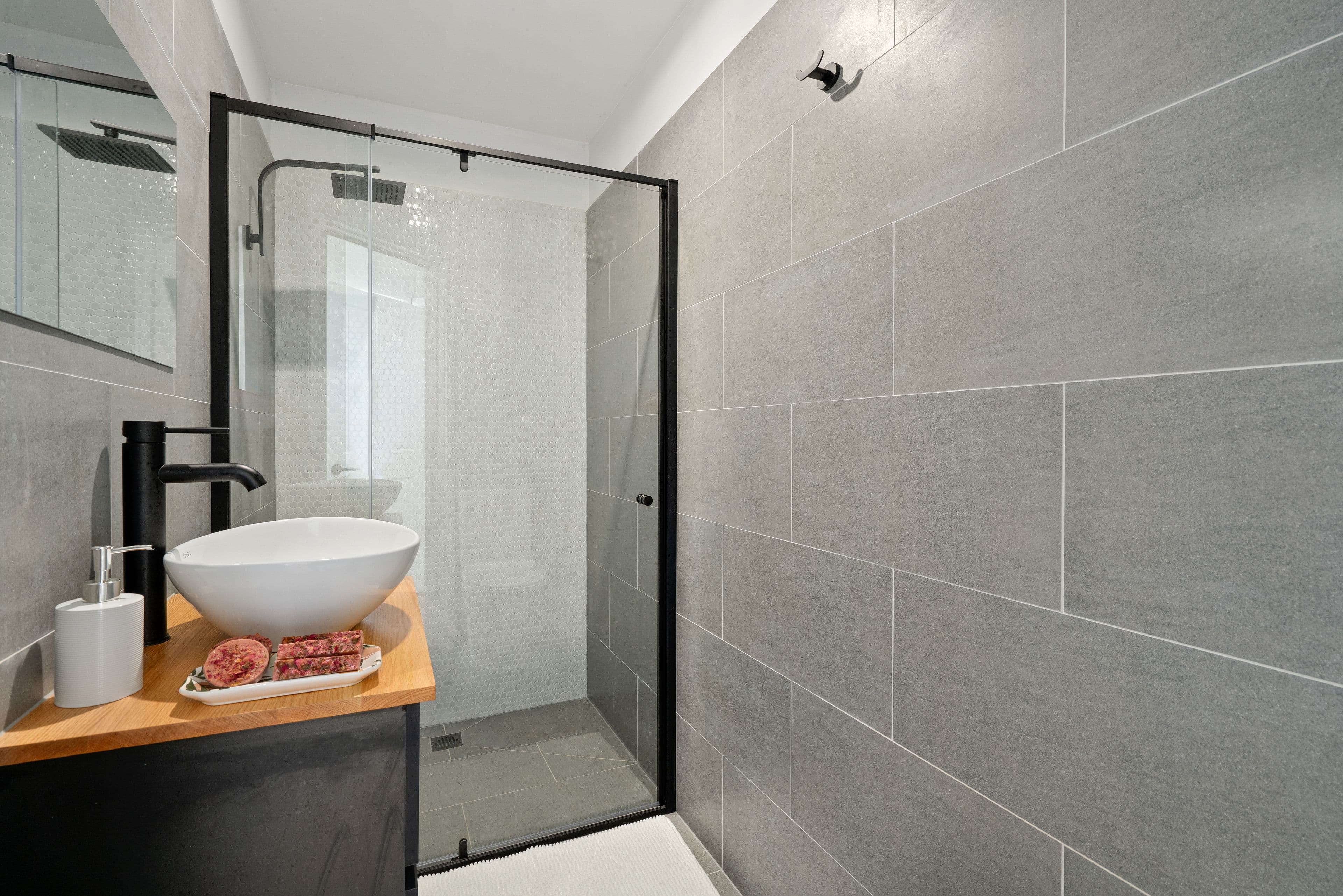410 Grimshaw Street, Bundoora VIC 3083, Bundoora - Thumbnail 7