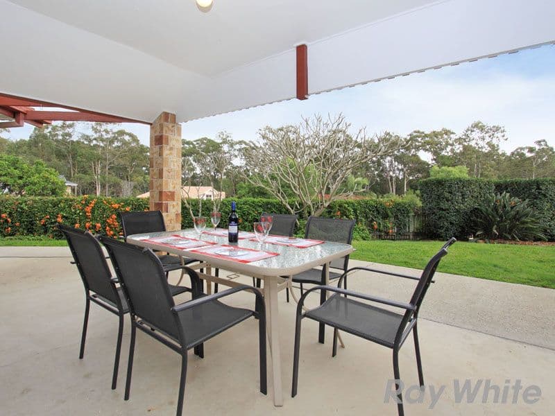 4 Gemini Place, BRIDGEMAN DOWNS QLD 4035, Bridgeman Downs - Thumbnail 2
