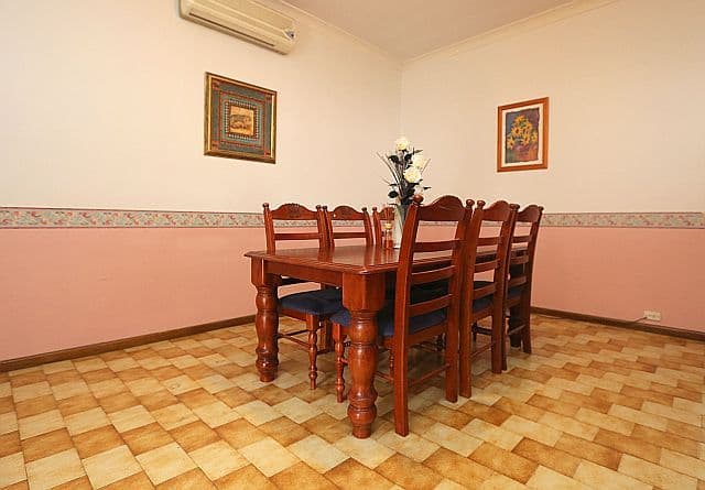 3 Chertsey Avenue, BANKSTOWN NSW 2200, Bankstown - Thumbnail 4