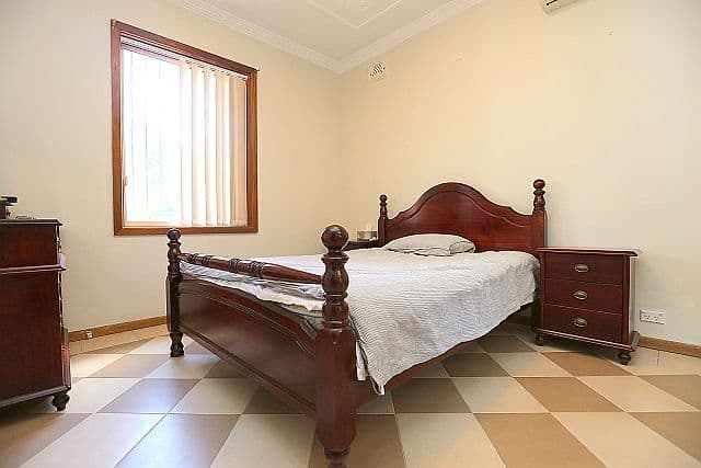 3 Chertsey Avenue, BANKSTOWN NSW 2200, Bankstown - Thumbnail 6