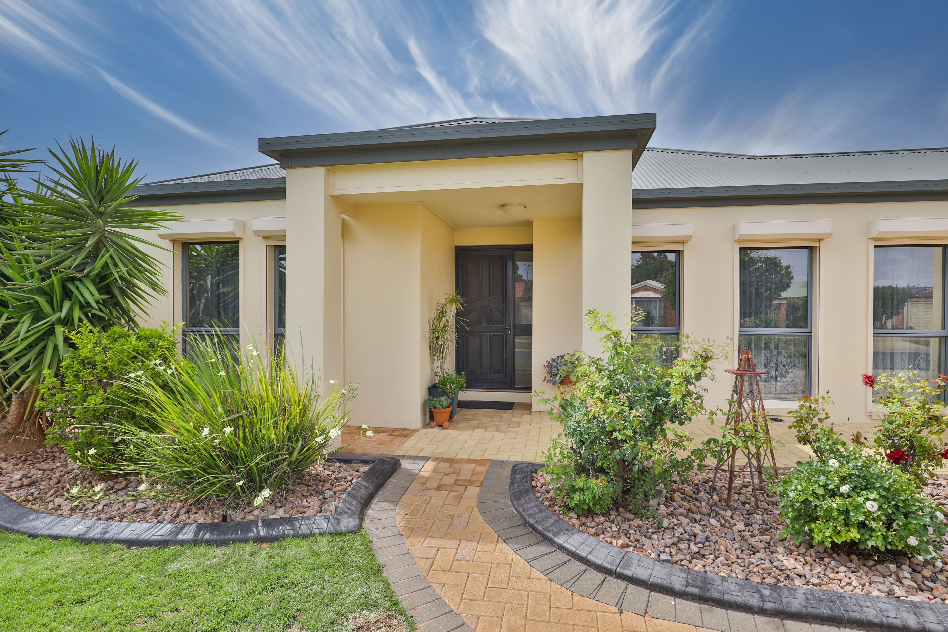 21 Sirius Court, Mildura VIC 3500, Mildura - Thumbnail 2