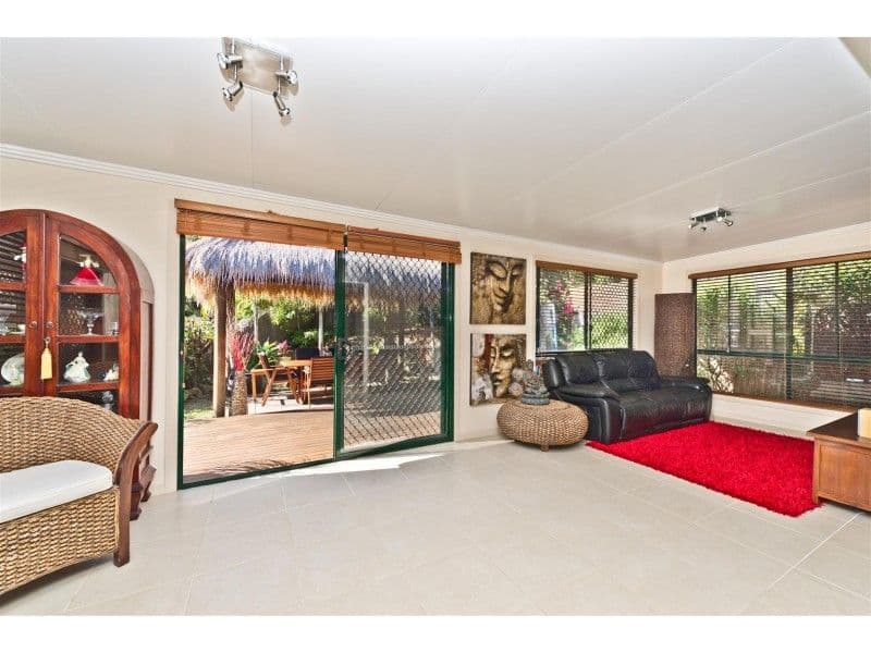 6 Manor Close, ROBINA QLD 4226, Robina - Image 1