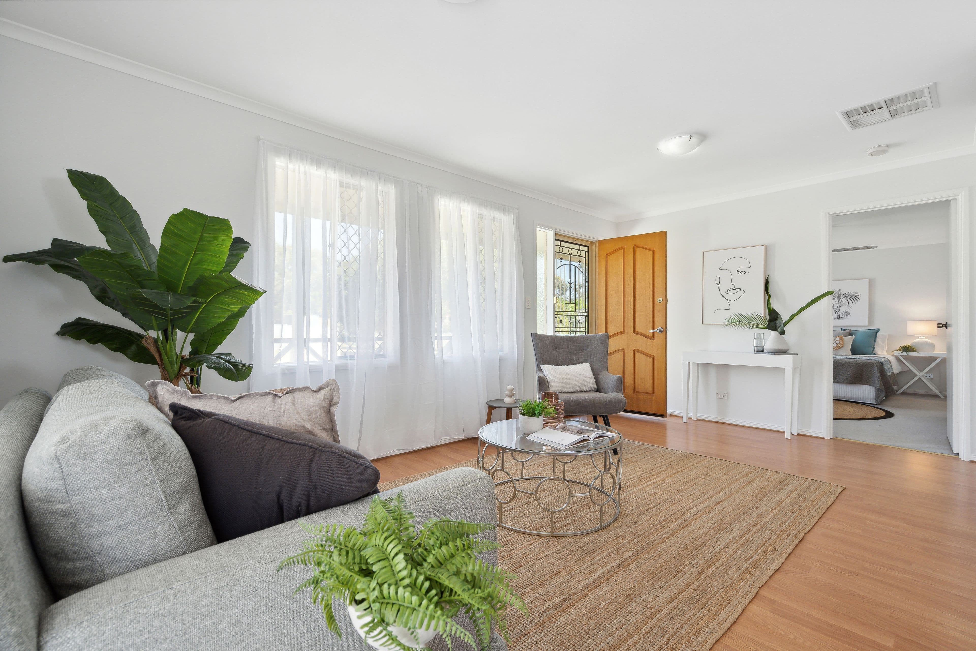 27 Shillabeer Crescent, Woodcroft SA 5162, Woodcroft - Thumbnail 4